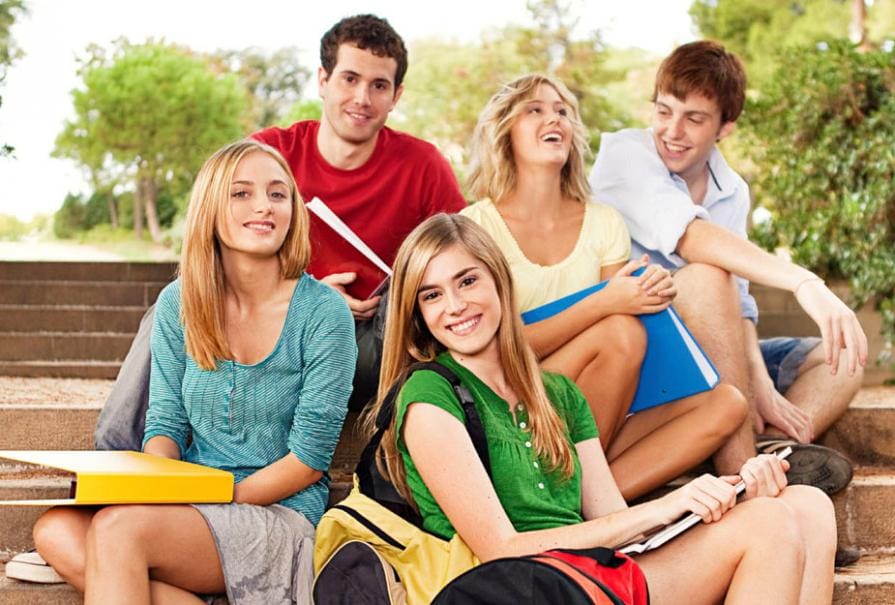 Вартість навчання в Чехії фото