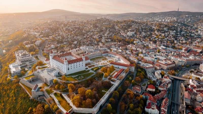 Навчання у Словаччині англійською foto1-341 Навчання у Словаччині англійською foto1-341