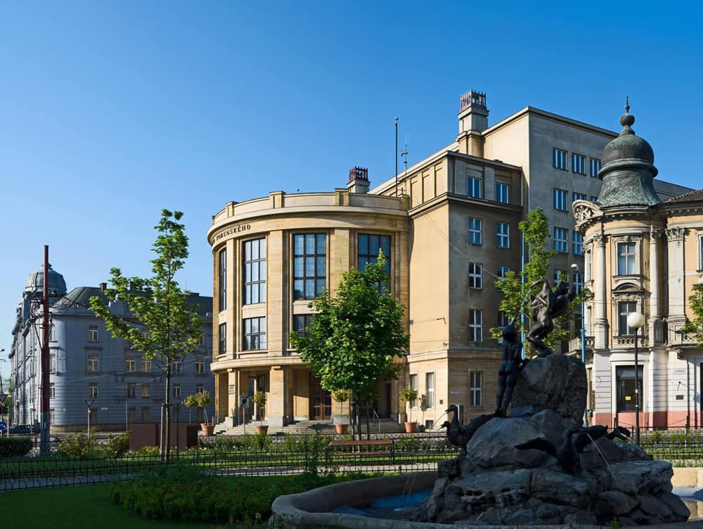 Навчання в Словаччині, університет Коменського,  foto1-106