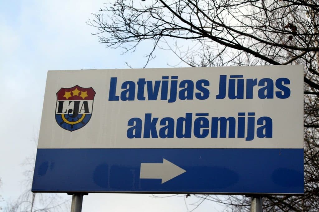 Latvian Maritime Academy (LMA) foto1